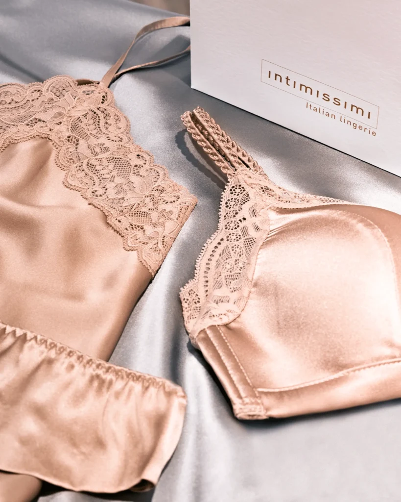 Underkläder från Intimissimi på Kungsholmen